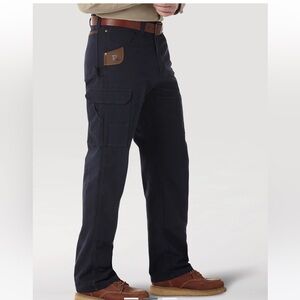 NWOT Men’s Wrangler Riggs Workwear Navy Pants